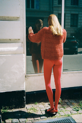 Lykke Genser - Spektakelstrik - Mie Firring