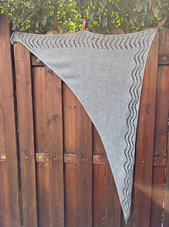 Cloudywaves Shawl aus Diversa von Lana Grossa