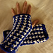 Birds of a Feather Fingerless Gloves photo 3