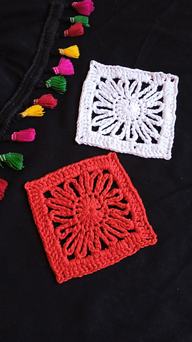 Chrysanthemum Square