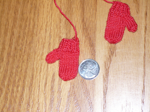 Mini Mitten Ornaments photo 2