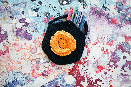Flower Hexagon Child's Purse