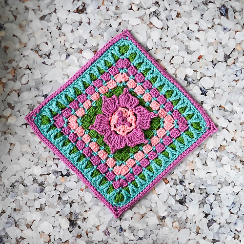 Clematis Flower Granny Square