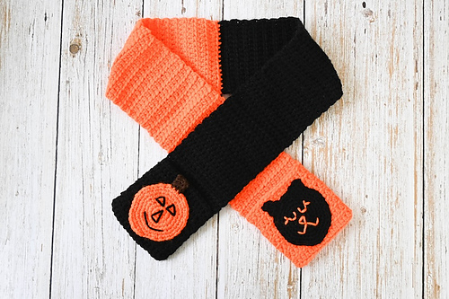 Halloween Pocket Scarf