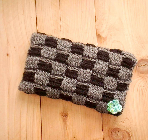 Basket of Posies Clutch photo 6