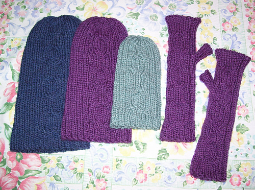 Oh,Cable Hat & Mitts Set photo 2