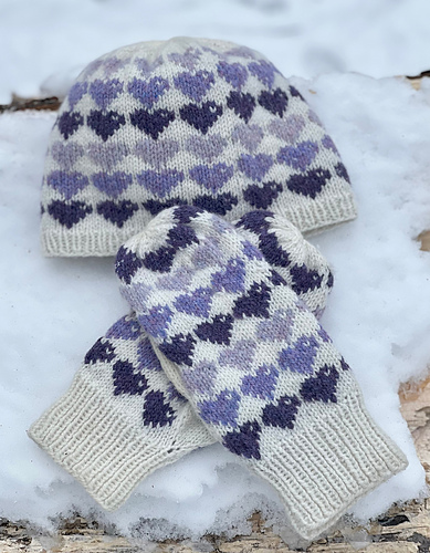 Happy Hearts Hat and Mittens photo 2