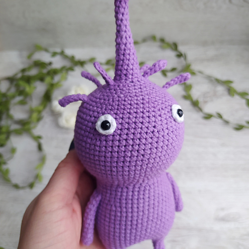 Lilla Pikmin - Mariya Sadakova