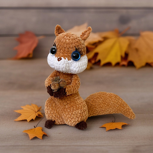 Ravelry: Squirrel pattern by Maria Stany