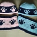 Hat with paws pattern 