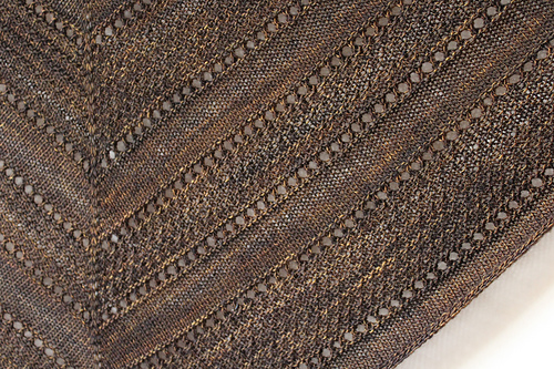 Ravelry: Heartwood pattern by Meg Gadsbey