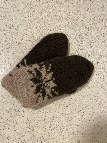 Februarvotter / Februar / February - bymajsenknitting