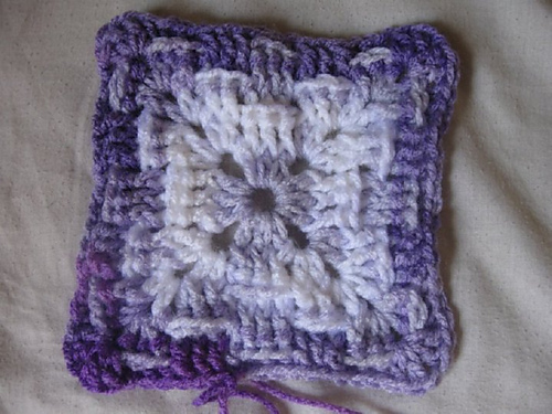 Basket Weave Granny Square photo 1