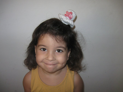 Tiny Hat barrette photo 4