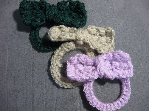 Puff Bow & Rubberband Hair Accessory photo 3