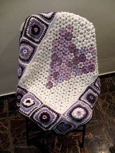 Flower Afghan & Grannies photo 5