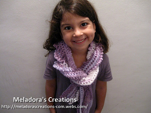 Twisted Loop Scarf photo 3