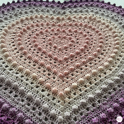 Ravelry Heart Full of Love Blanket pattern by Melanie Poulter