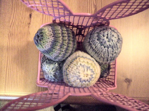 Easy Knitted Easter Eggs photo 1