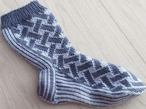 Dame Ragger - Merill Holøyen