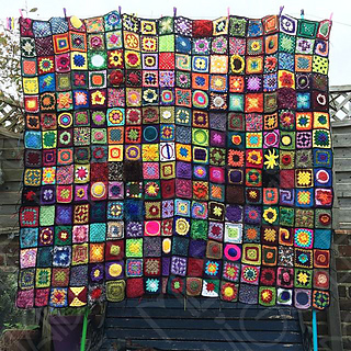 Three of the long panels joined now - 270 squares, just 90 to go