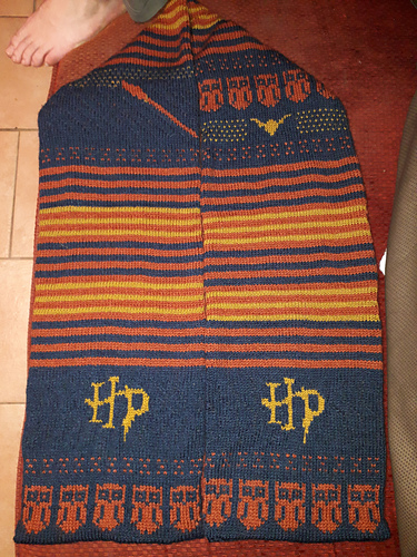 Skjerf Harry Potter - byMesmainstricotent