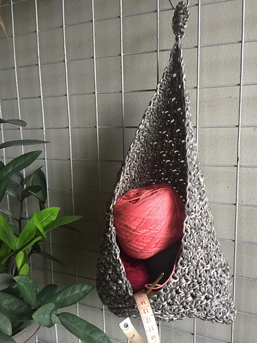 Suzette Hanging Basket photo 5