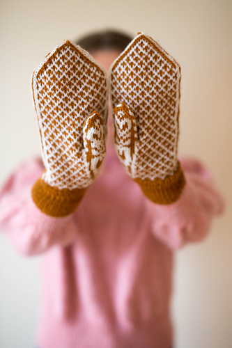 Pepperhjertevotter / Ginger heart mittens - Marianne J. Bjerkman