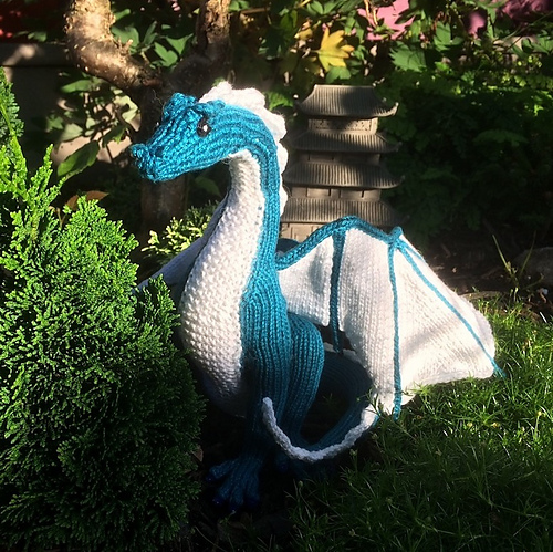 Knitted Dragon - Kim Harrison
