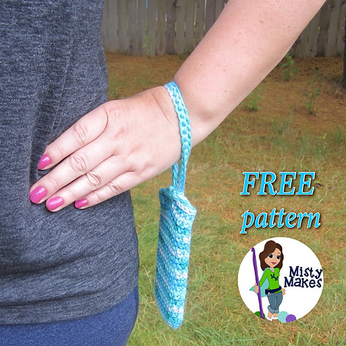 Loopy Phone Wristlet photo 3