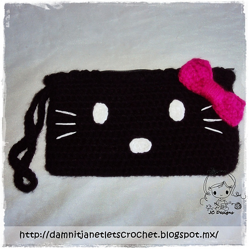 Hello Kitty Zippered Wristlet photo 1