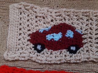 Testautootje met voor- en achterruit.
Testcar (basic pattern) with front and back window.