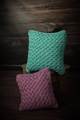 Celtic Weave Pillow Cover photo 2