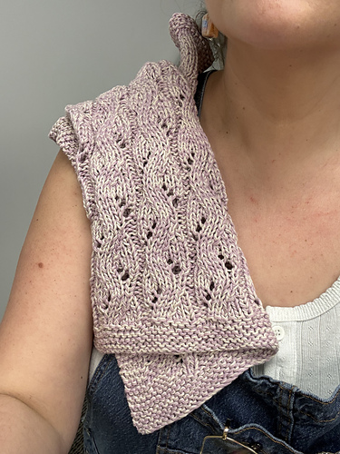 Wavy Lace Kitchen Towel