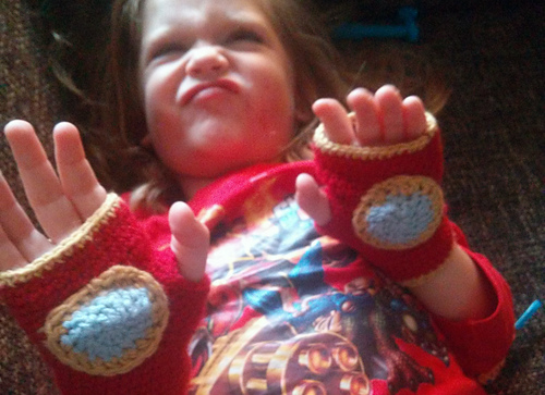 Repulsor Rays (Ironman tribute mittens) photo 2