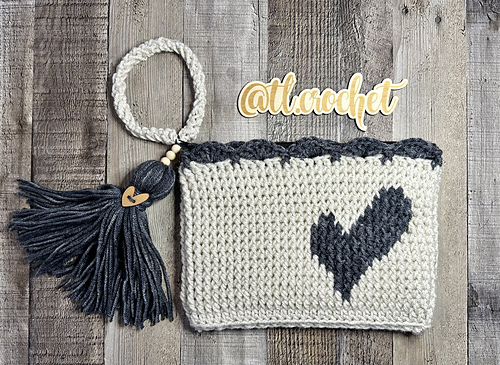 Wonky Heart Pouch