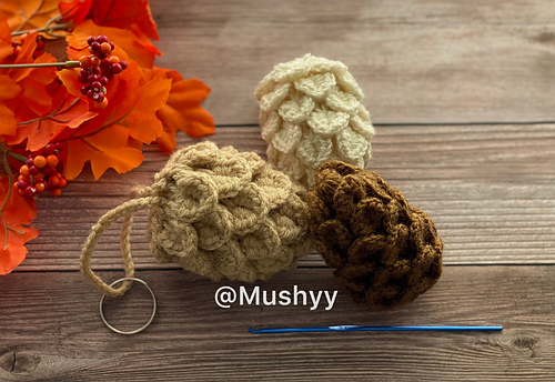 Pinecone Bag Charm photo 3