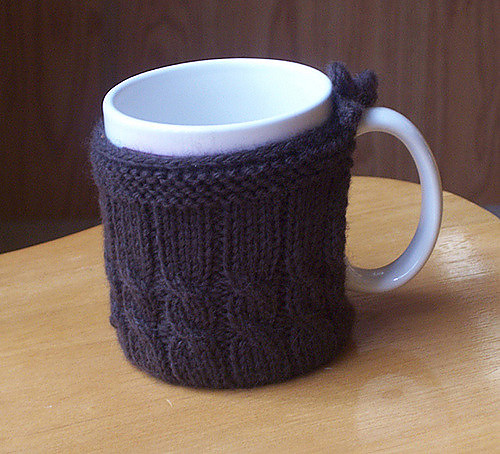 Cabled Mug Cozy photo 1