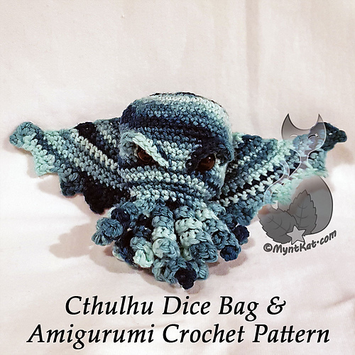 Ravelry Cthulhu Dice Bag / Amigurumi pattern by MyntKat