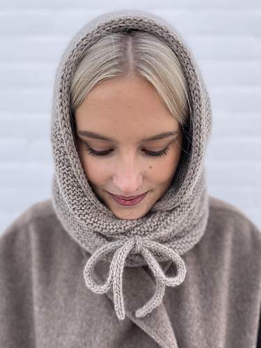 【YOURNUS】Louder Hood Knit Vest Dunes Vest | Women's Outerwear | Peter Millar