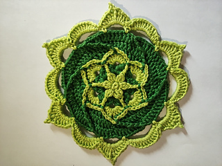 Ravelry: Mandalas chakras - Anahata pattern by Naelis Asterie