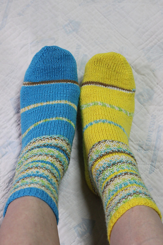 Ravelry: mani-mani pattern by Yucca