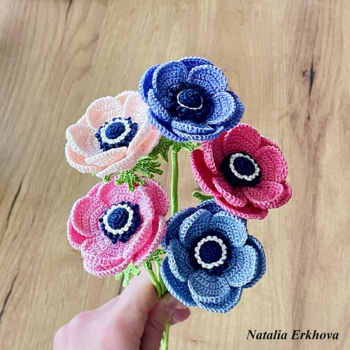 Ravelry: Anemone pattern by Natalia Erkhova
