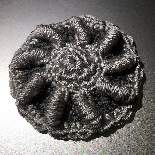 Ravelry: Lovely Limpet Shells! pattern by Artisan loops