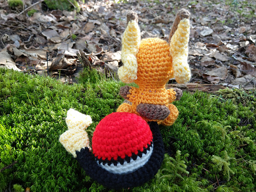 Chibi Raichu Pokemon - The Nerdy Knitter