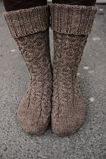 Ravelry: XOXO socks pattern by Anna Johanna