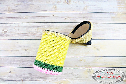 Pencil Shaped Pencil Holder photo 3