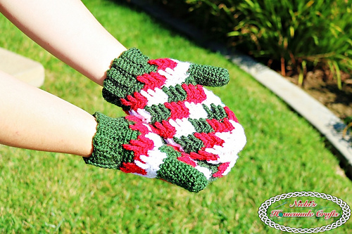 Apache Tears Mittens photo 2