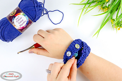 Easy Wrist Pouch photo 1
