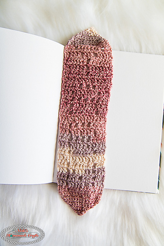 Yarn Bookmark photo 4